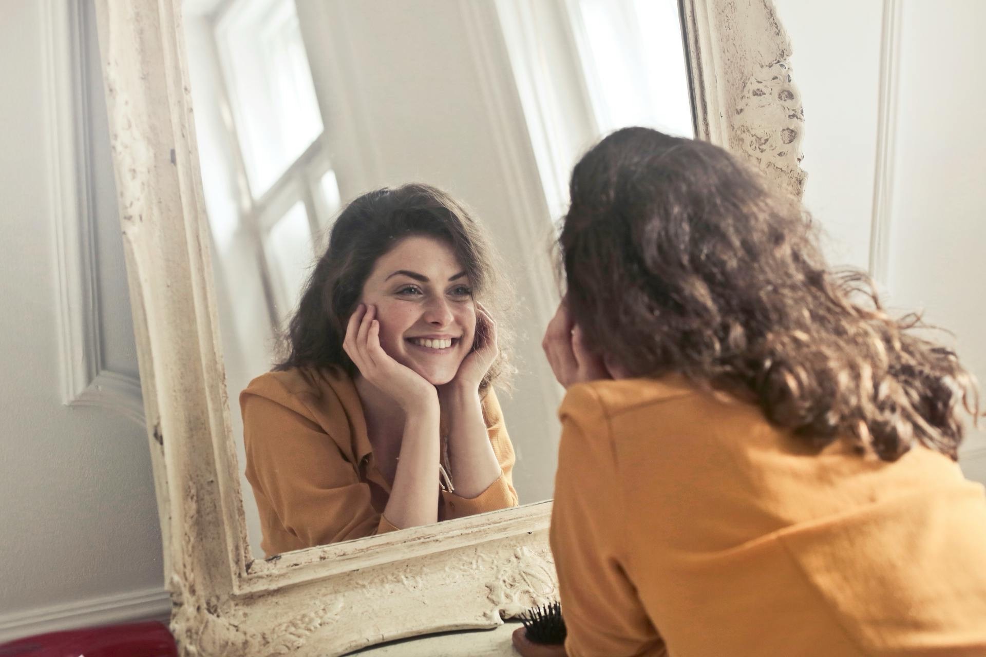 あなたの顔に体のSOSが!?鍼灸師が教える“望診”セルフチェック法